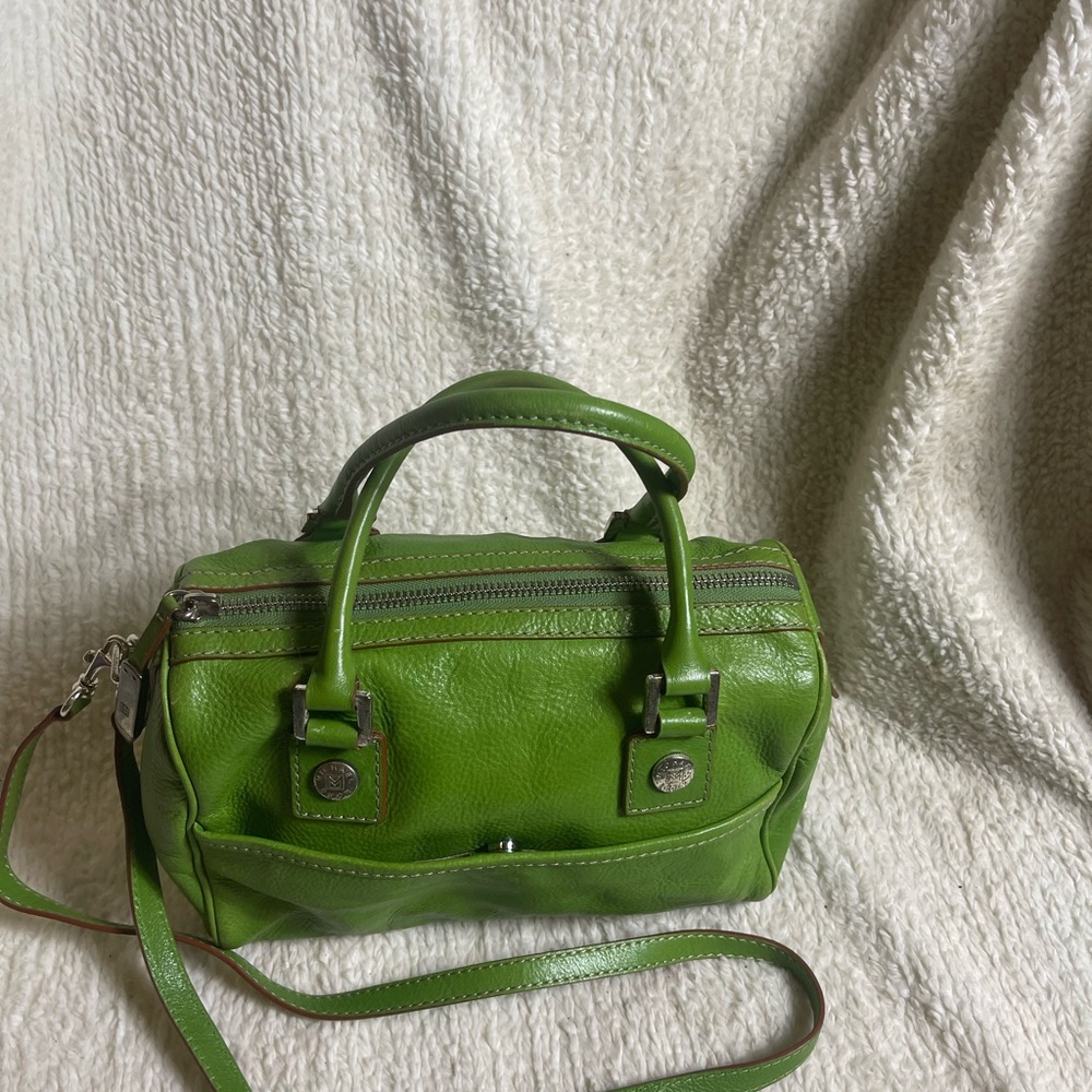 Michael Kors lime Green Leather Satchel with silver tone hardwares. - Picture 6 of 16